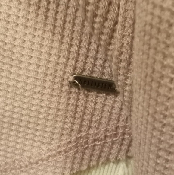 Hollister thermal top - Picture 3 of 5